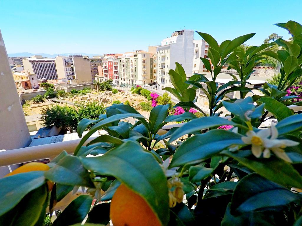 Colibri Prestige Rooms - Roman Ruins View Cagliari Exteriör bild